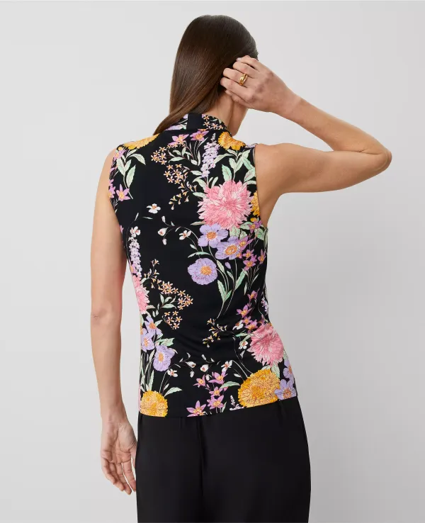 Floral V-Neck Shell