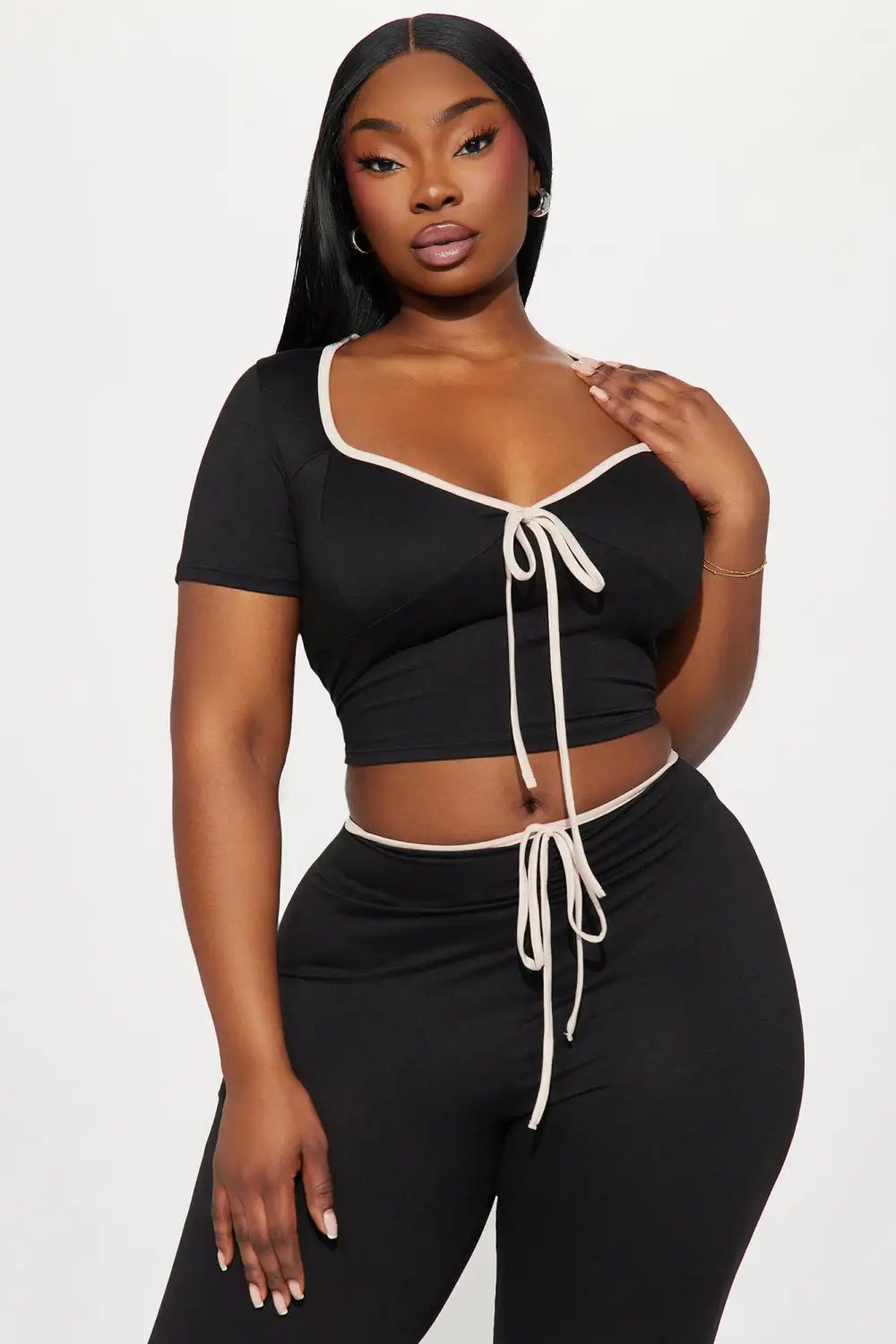 The Bow Era Pant Set - Black