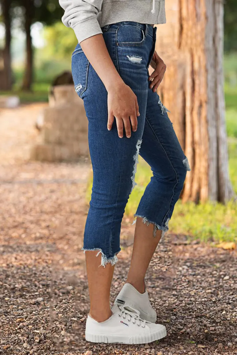 Cut Out Stitch Detail Raw Hem Mid Waist Capri Jeans