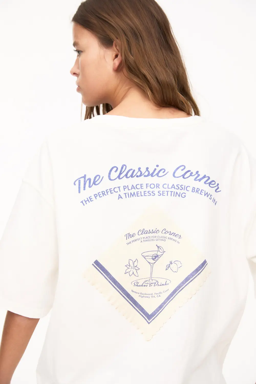 Camiseta blanca gráfico servilletas