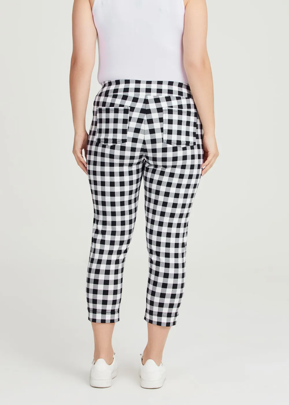 Stretch Gingham Capri Pant