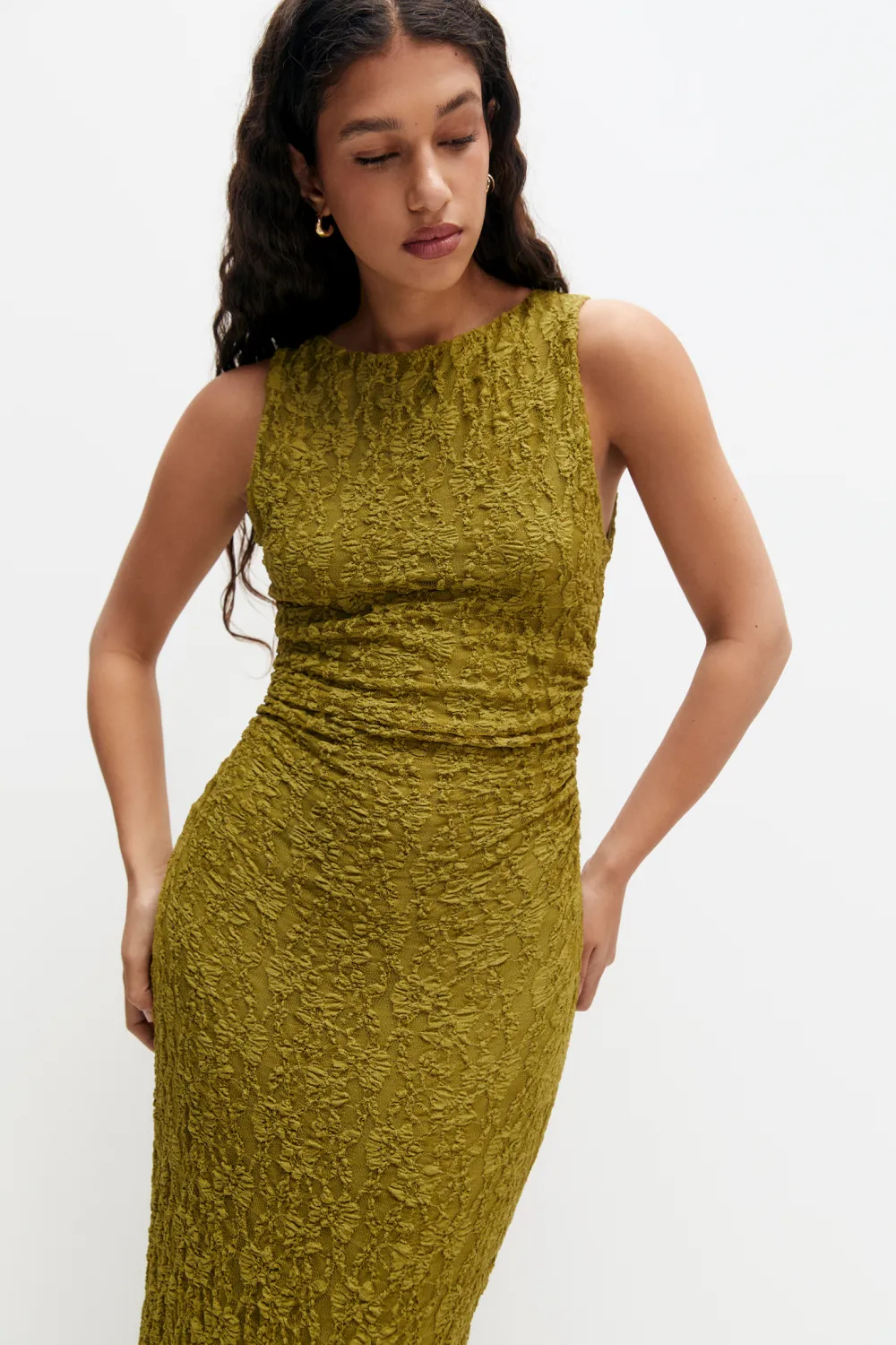 Vestido midi encaje manga sisa