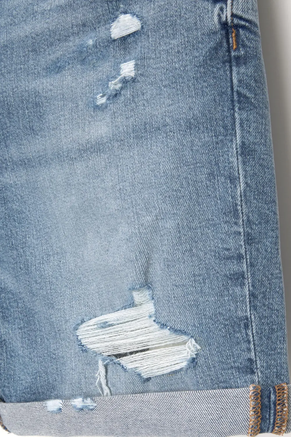 Ripped denim Bermuda shorts