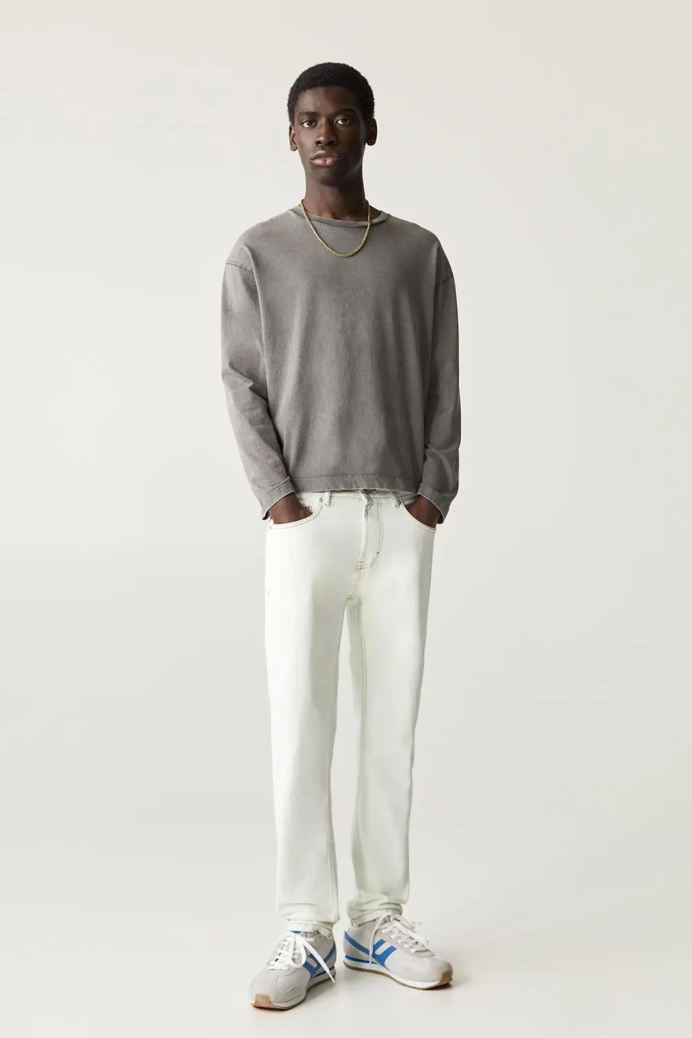 Slim fit jeans with seam details