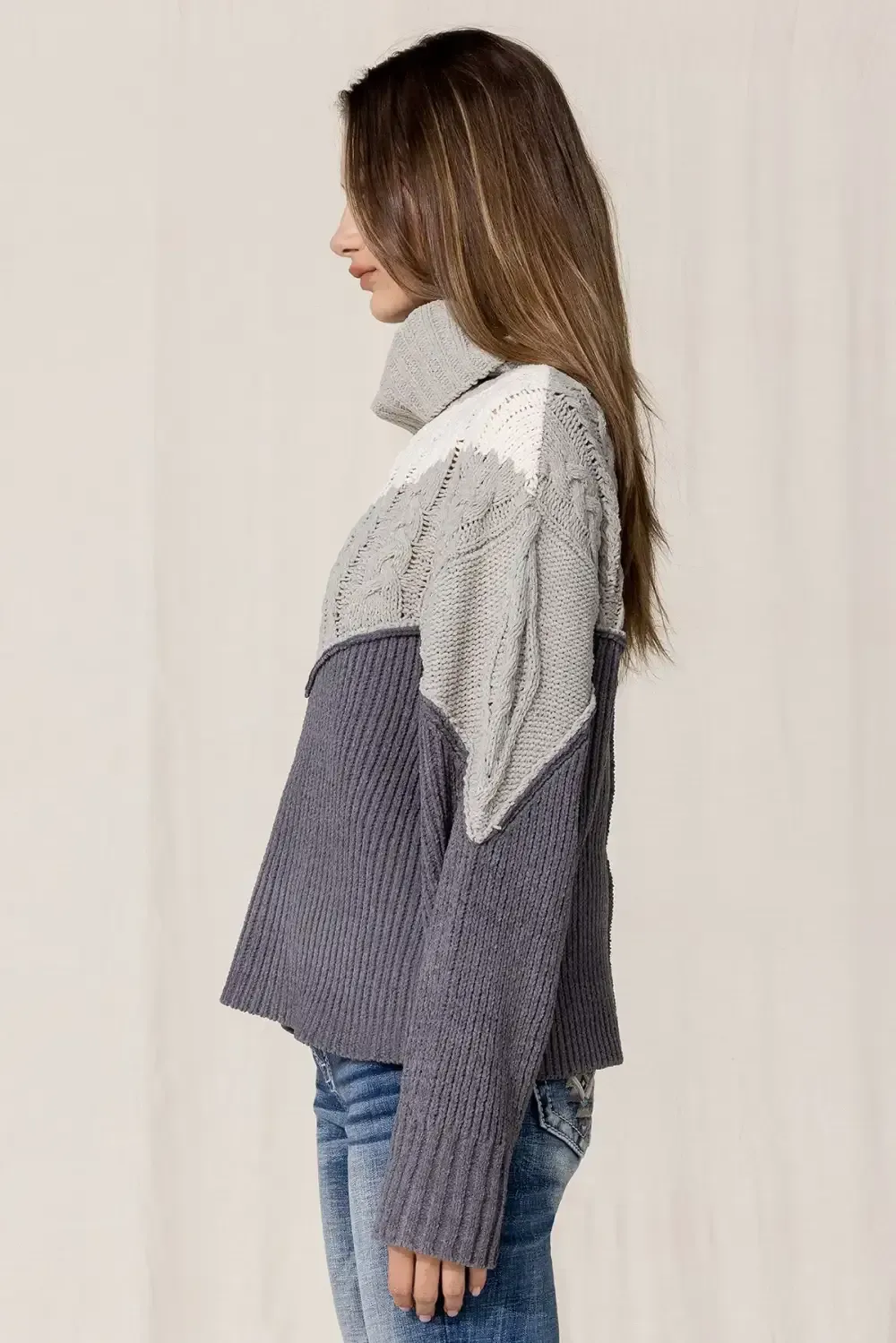 Color Blocked Turtleneck Sweater