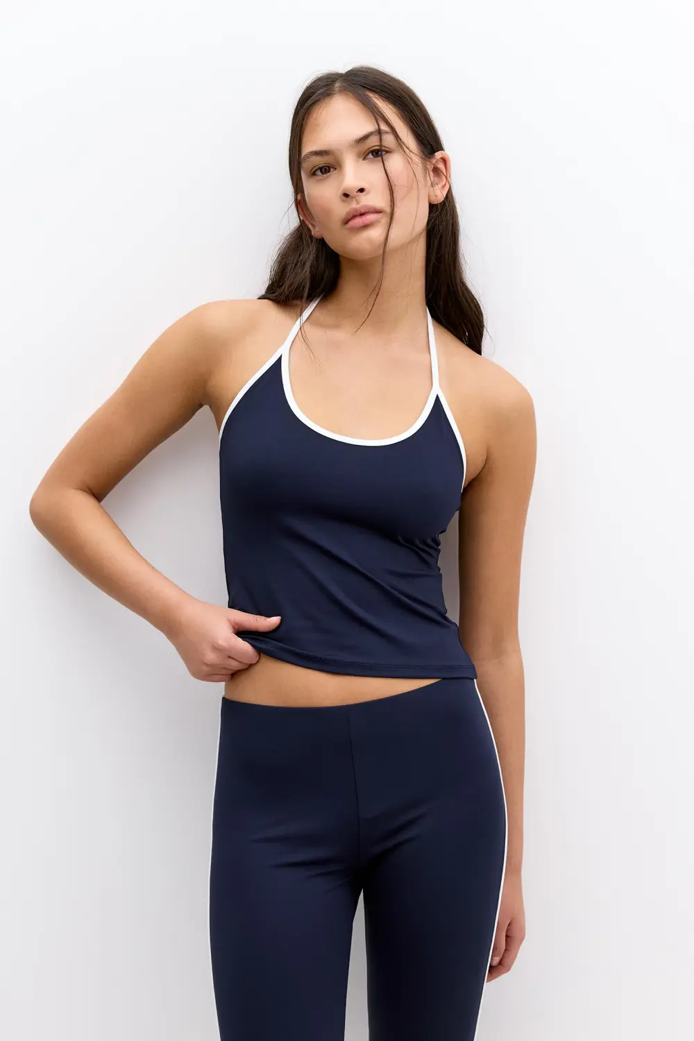 Halter top with contrast trims