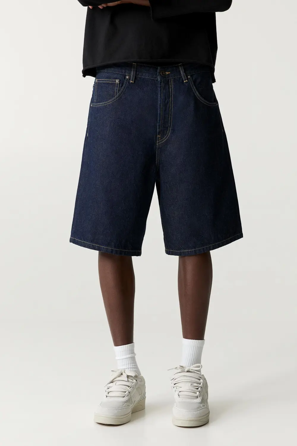 Baggy denim Bermuda shorts