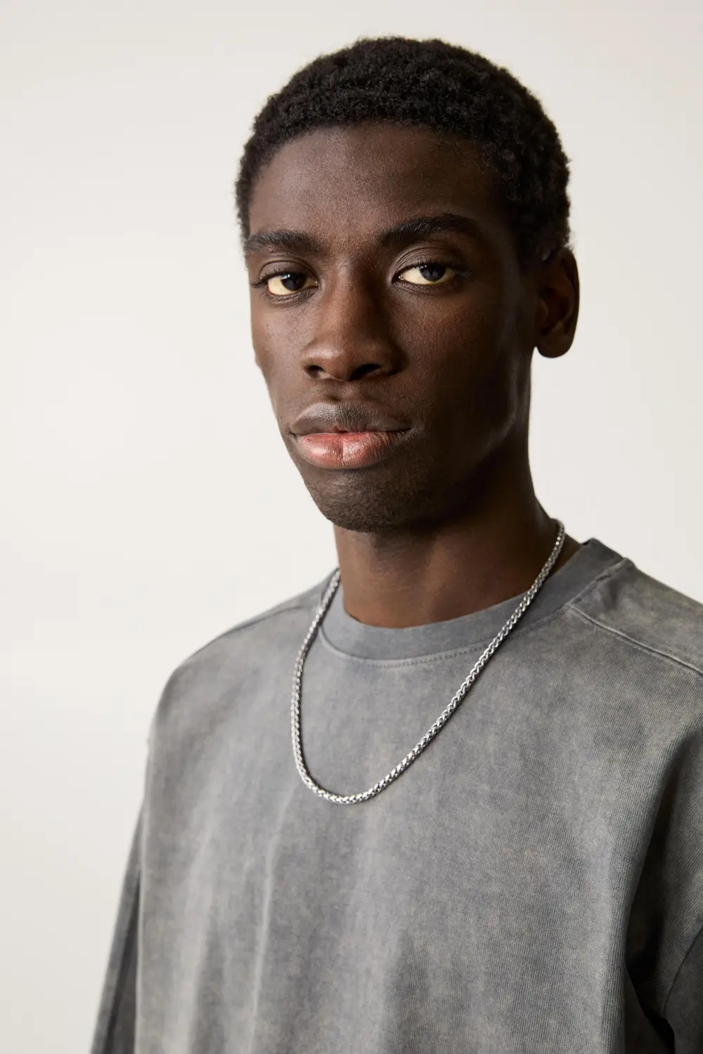 Faded T-shirt with frayed hem