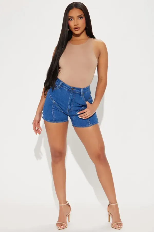 Taking Off Stretch Denim Shorts - Medium Wash