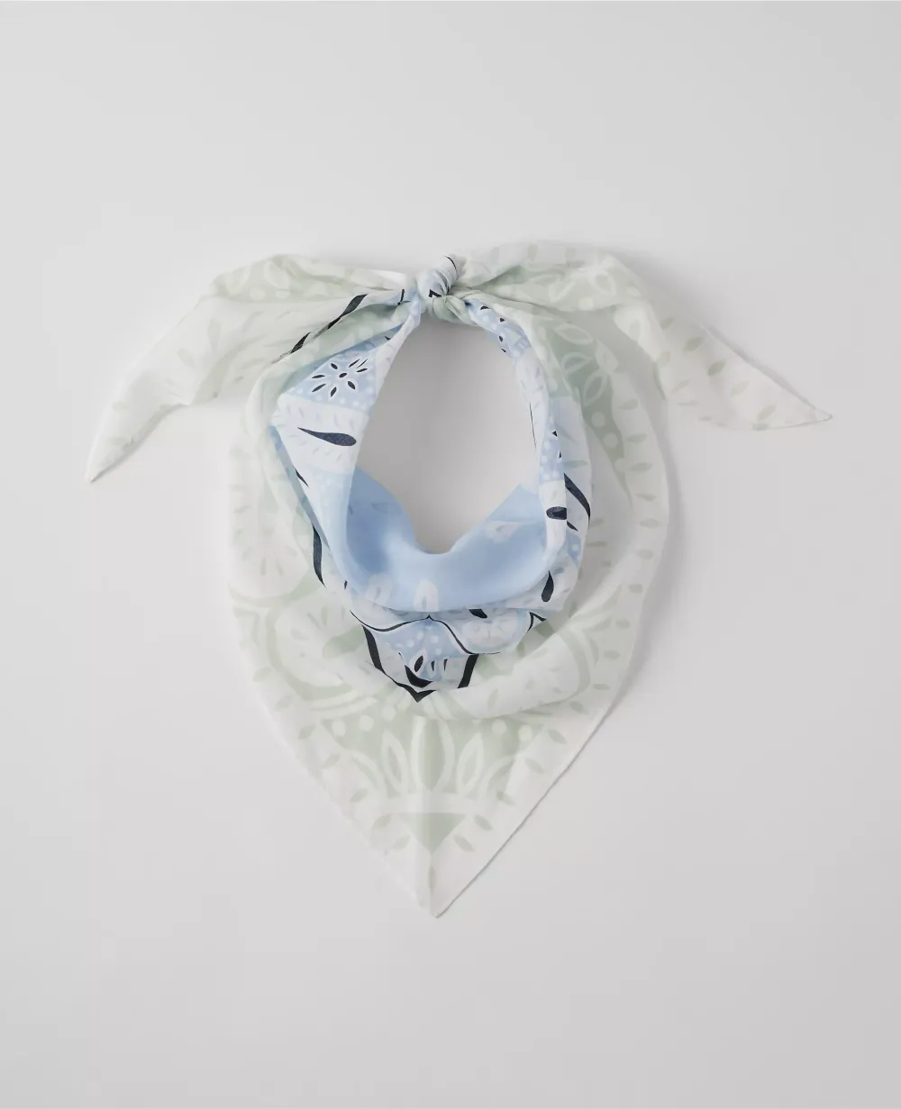 Weekend Collection Paisley Triangle Scarf