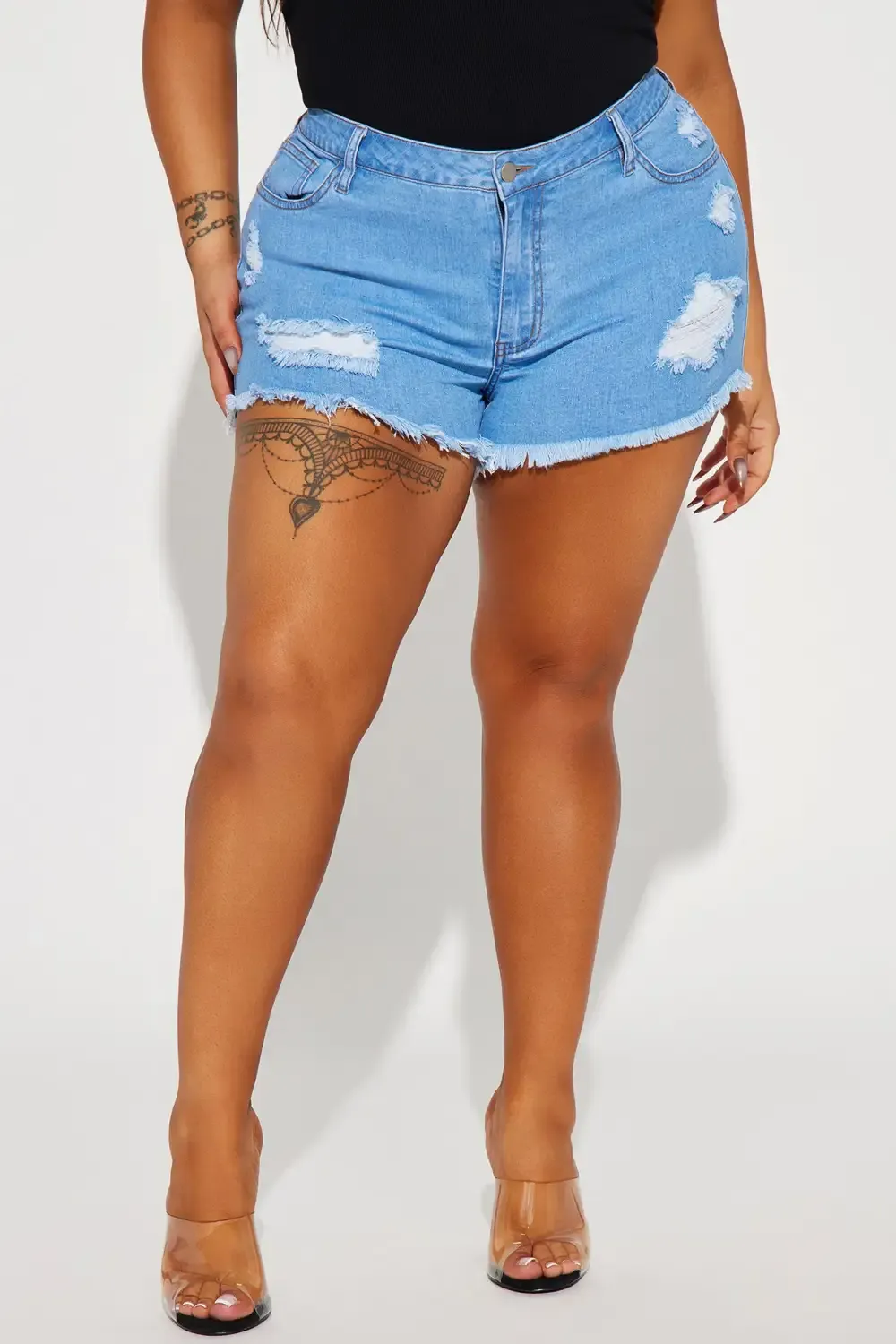 Spellbound Low Rise Stretch Denim Shorts - Light Wash