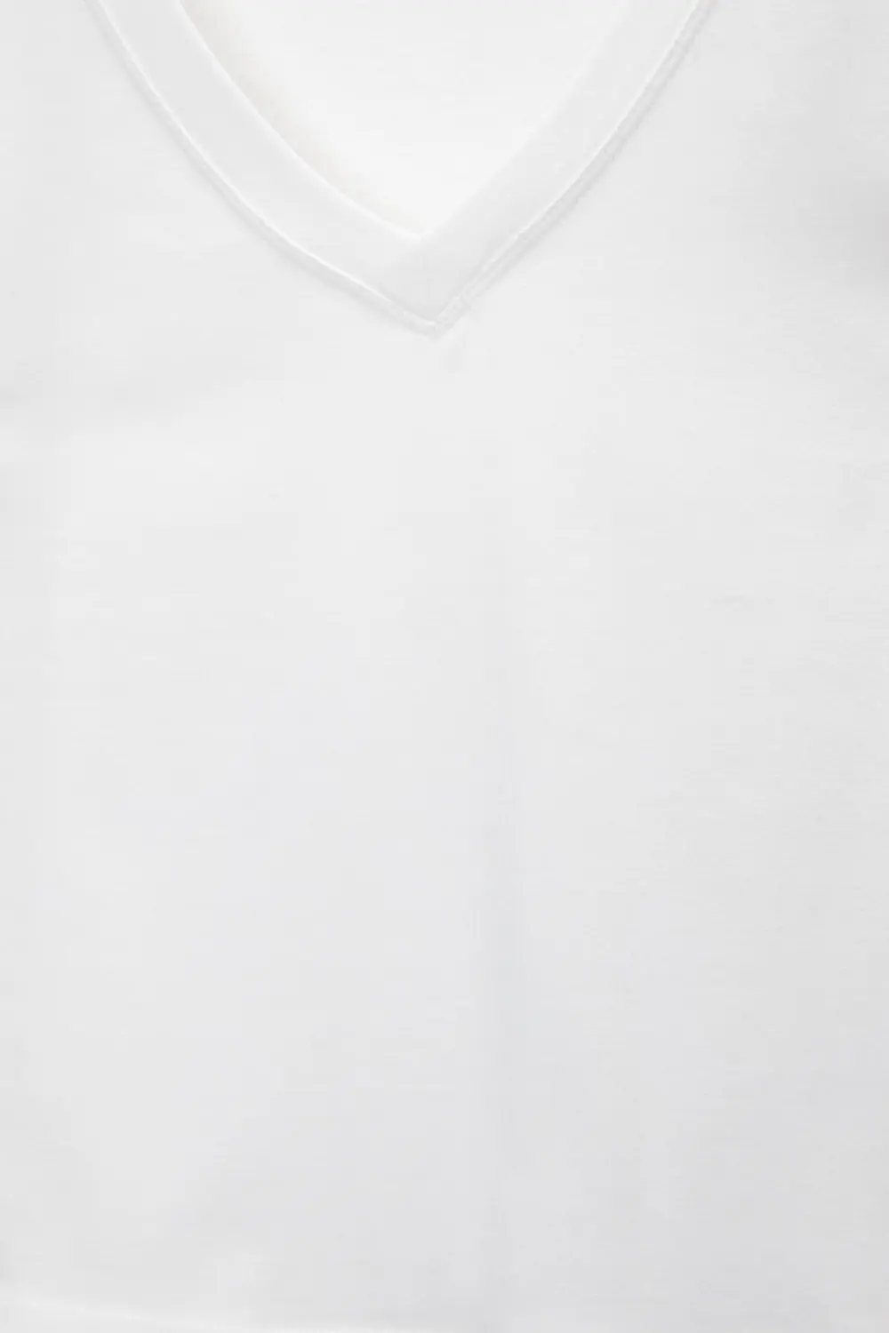 Camiseta escote pico