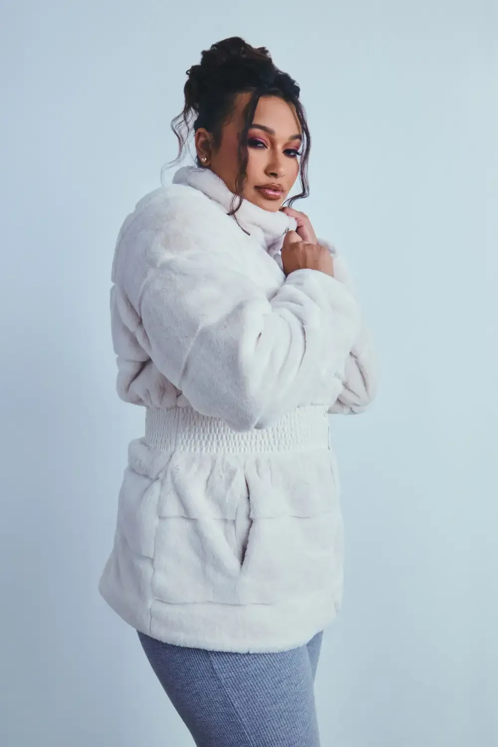 Stay Pressed Faux Fur Jack - Ivory