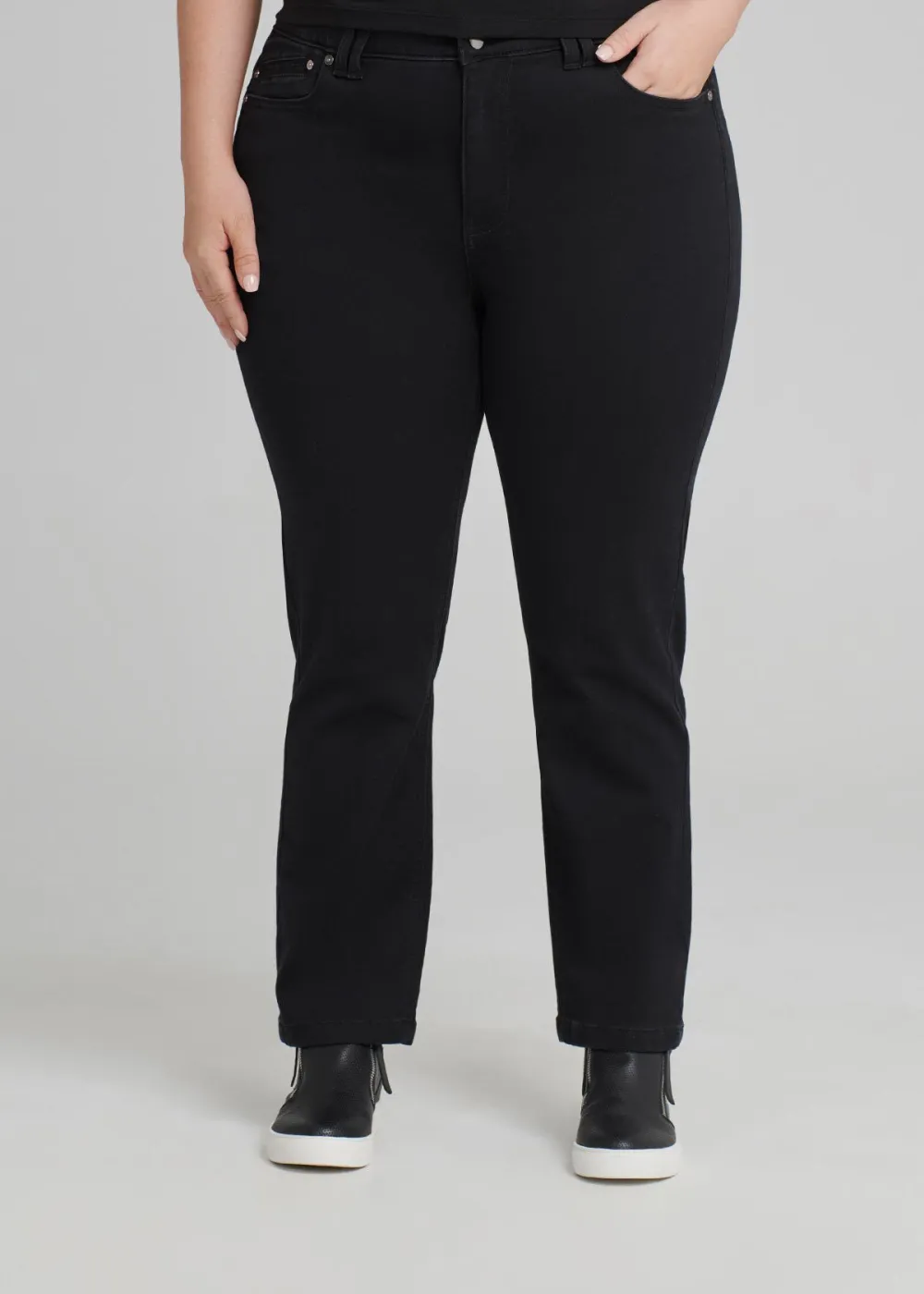 The Petite Luxe Looker Jean