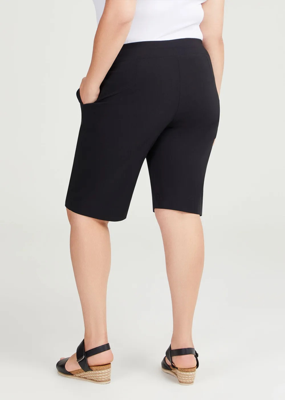 Expose Short