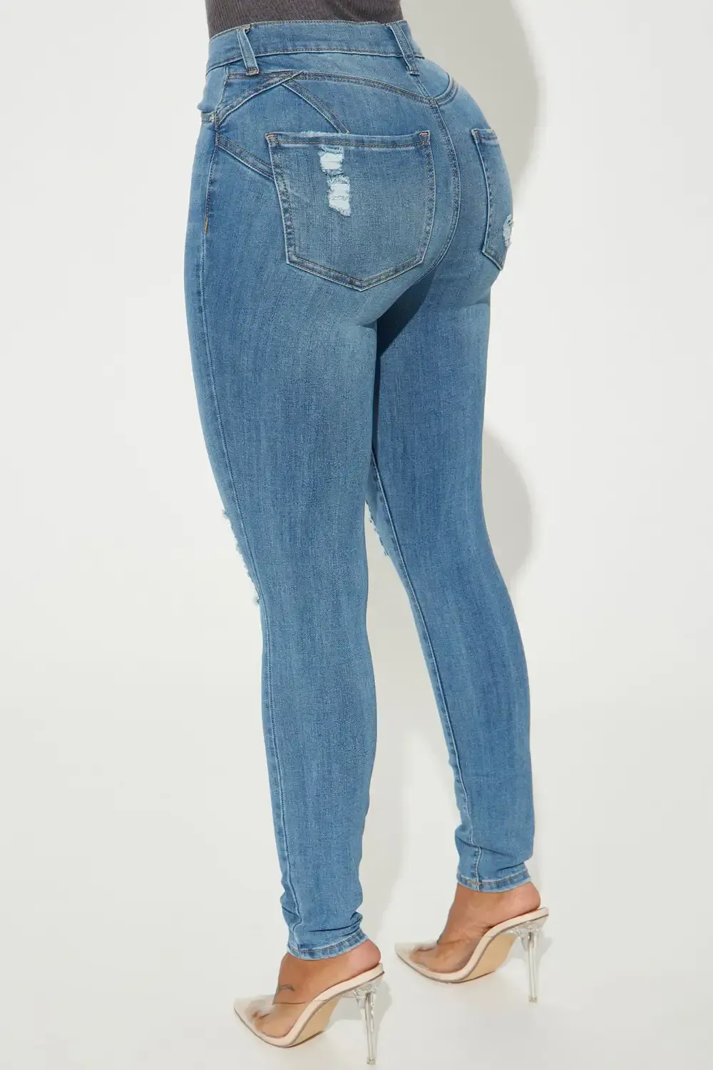 Move It High Stretch Curvy Skinny Jean - Light Wash