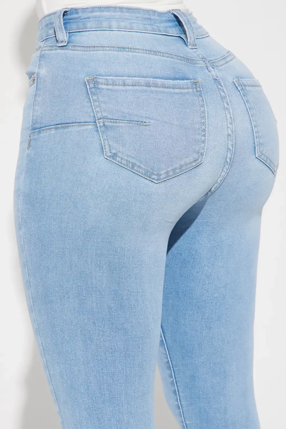 All The Right Places Sculpting Stretch Skinny Jeans - Light Wash