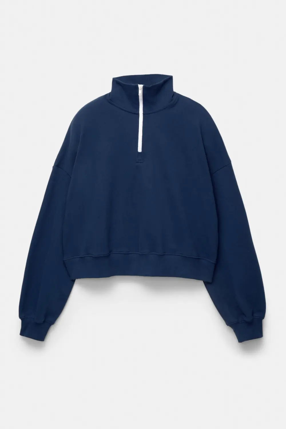 Sudadera cropped cuello cremallera