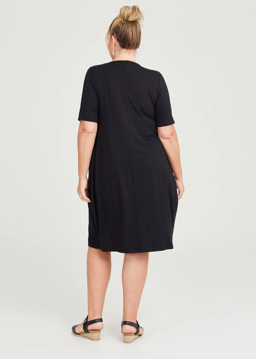Natural Summer Essential Dress