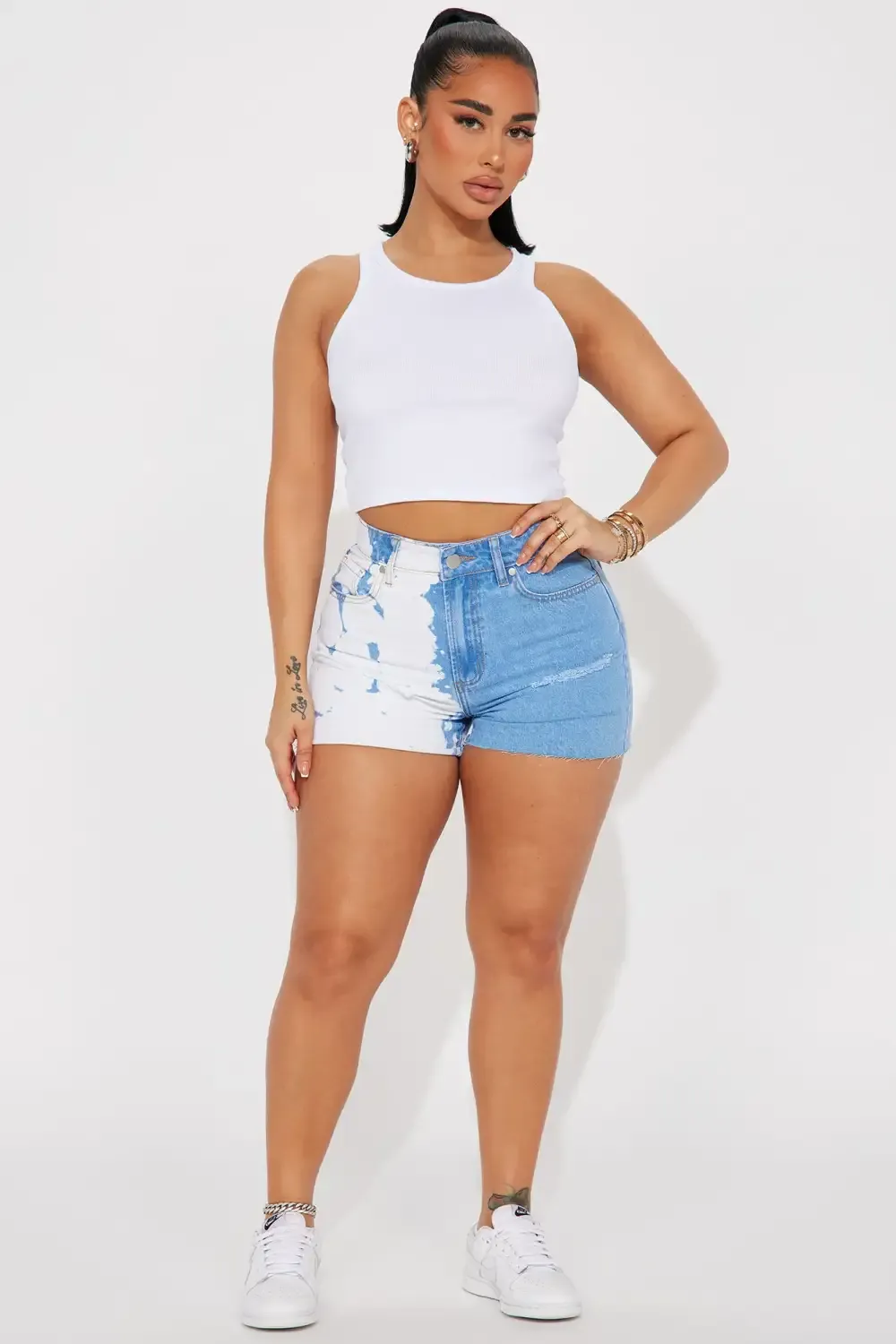 In The Clouds Non Stretch Denim Shorts - Light Wash