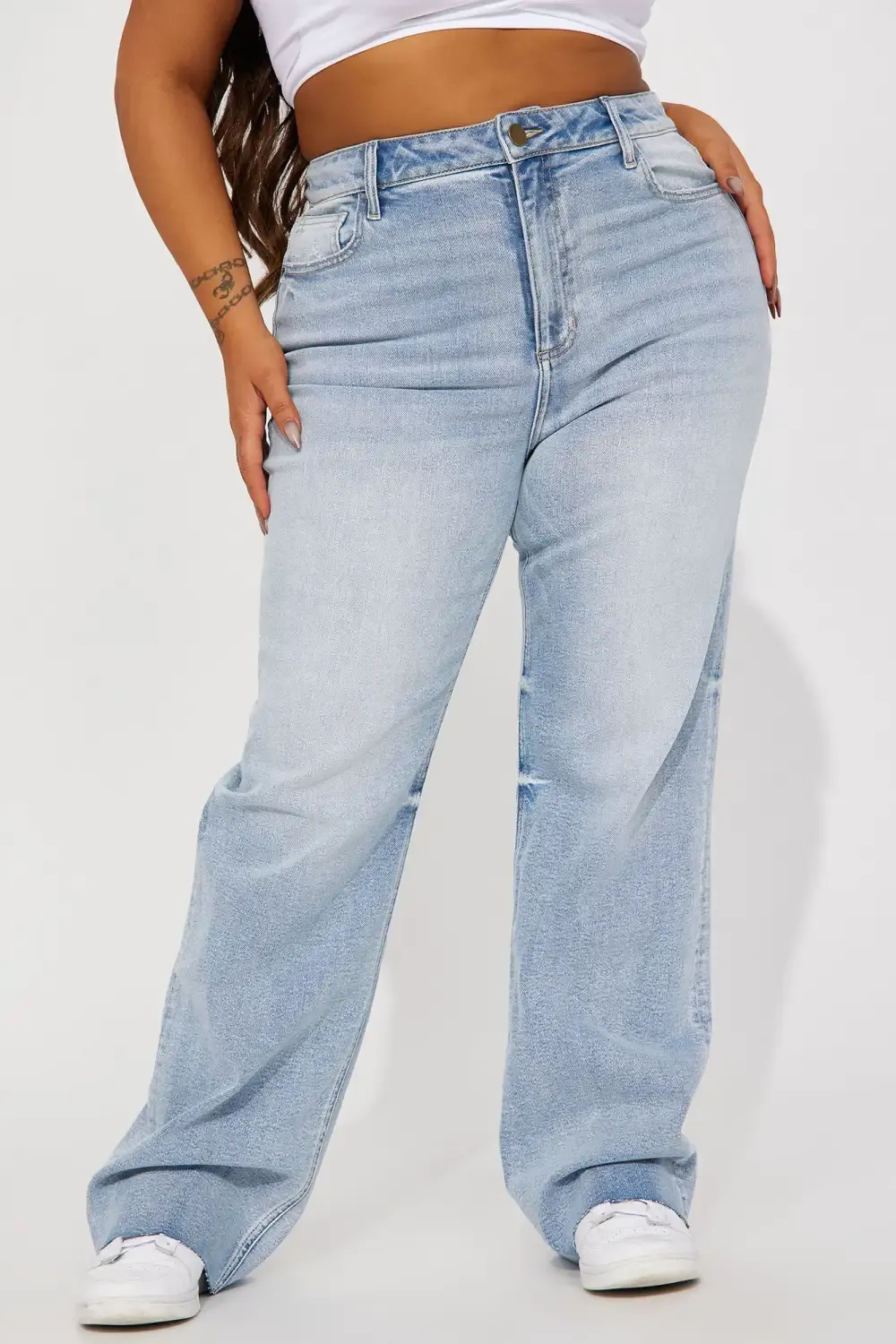 Tough Love Stretch Straight Leg Jean - Light Wash
