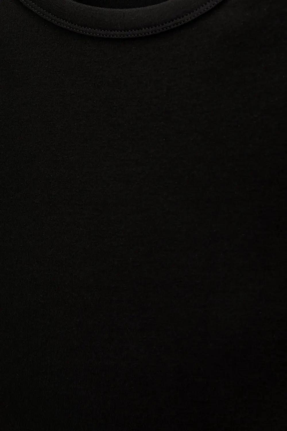 Camiseta básica ajustada