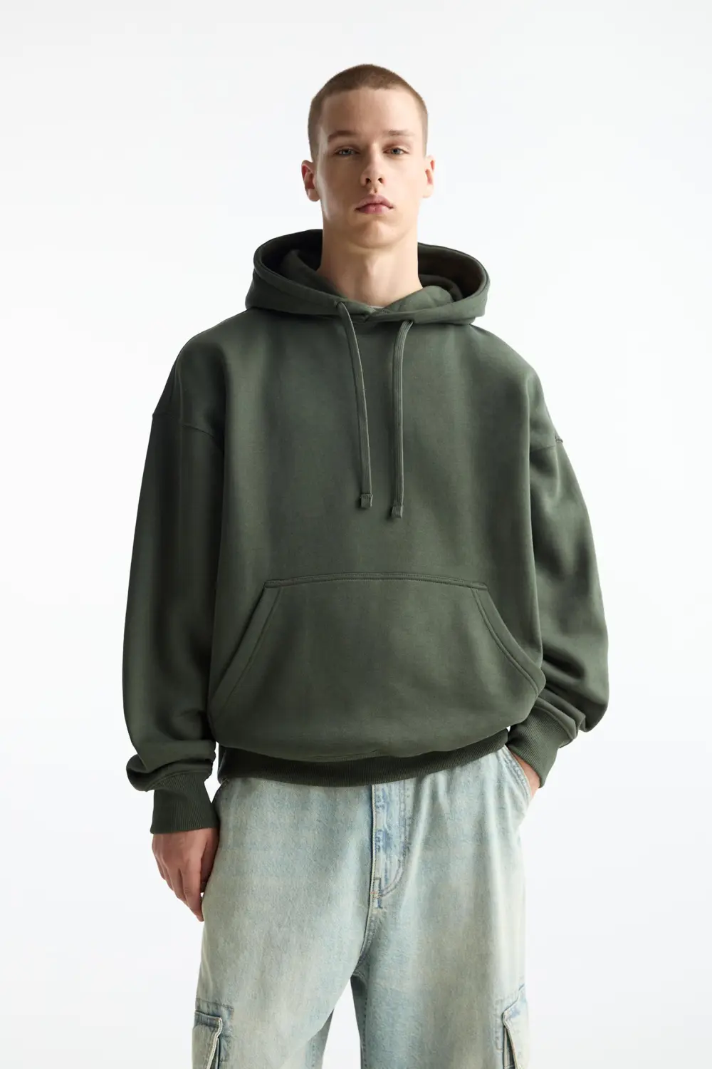 Sudadera básica capucha