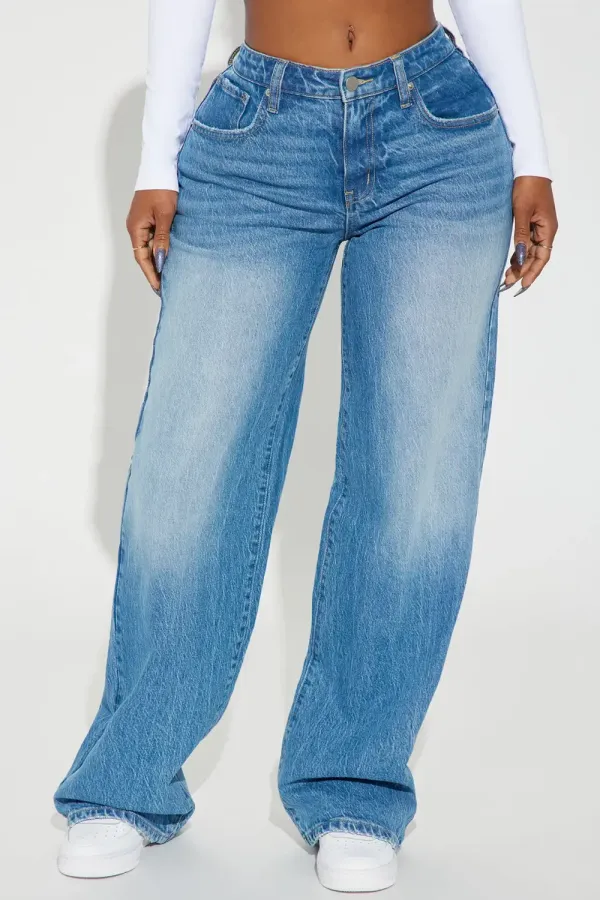 Laguna Mid Rise Loose Jeans - Medium Wash