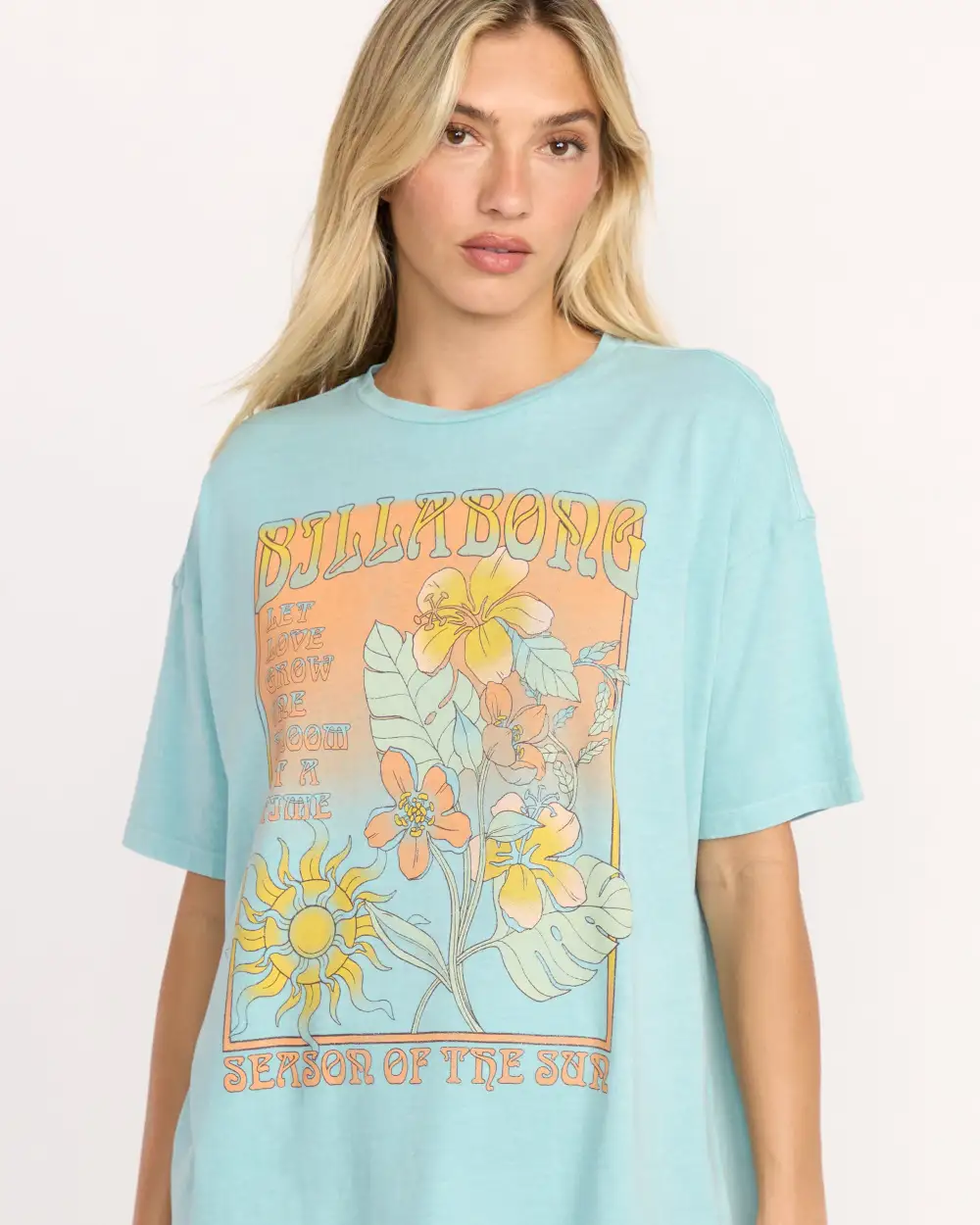Daylight Blooms Tee - Misty Blue