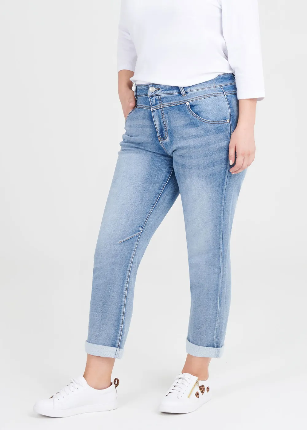 The Easy Fit Denim Jean