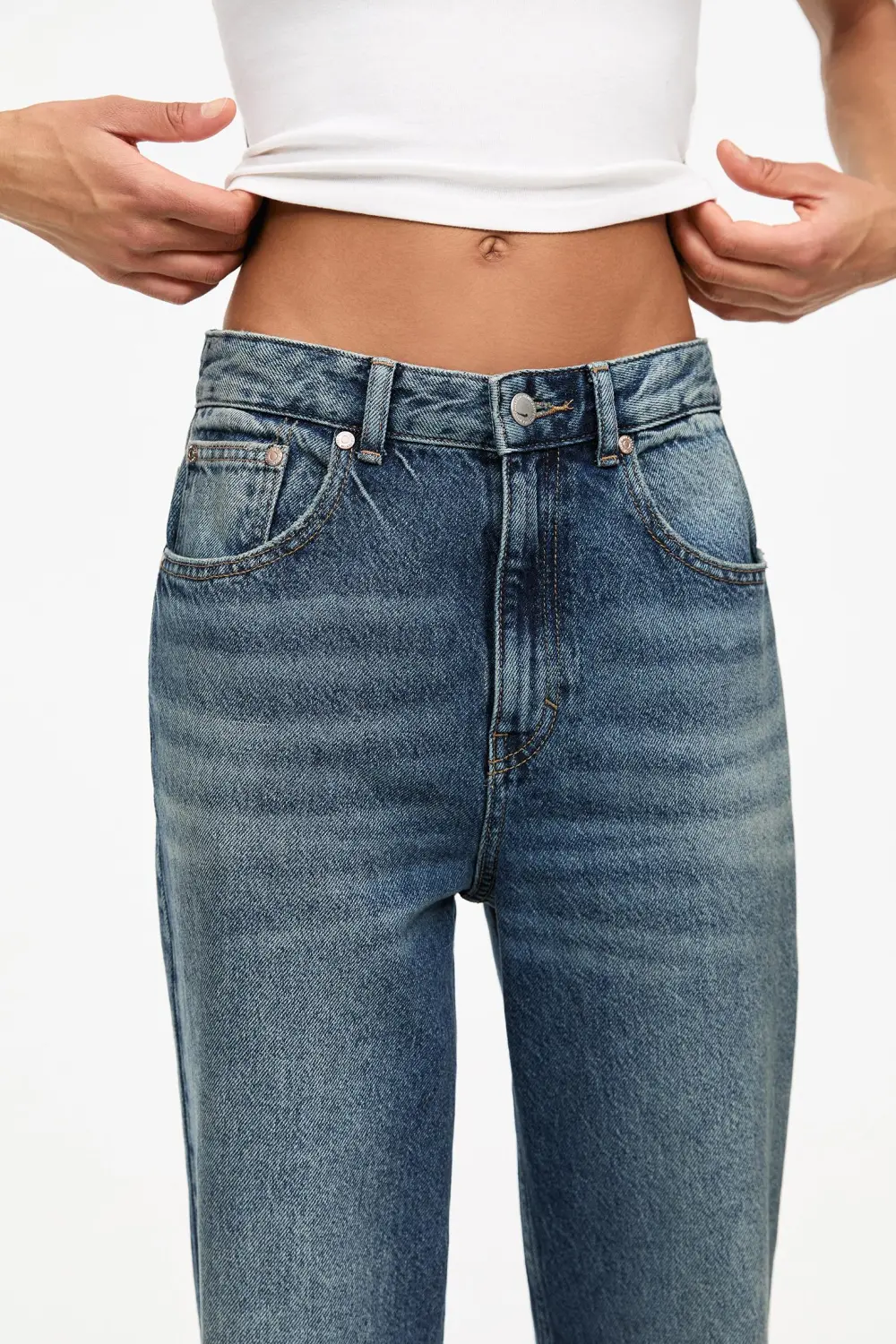 Jeans baggy vuelta bajo