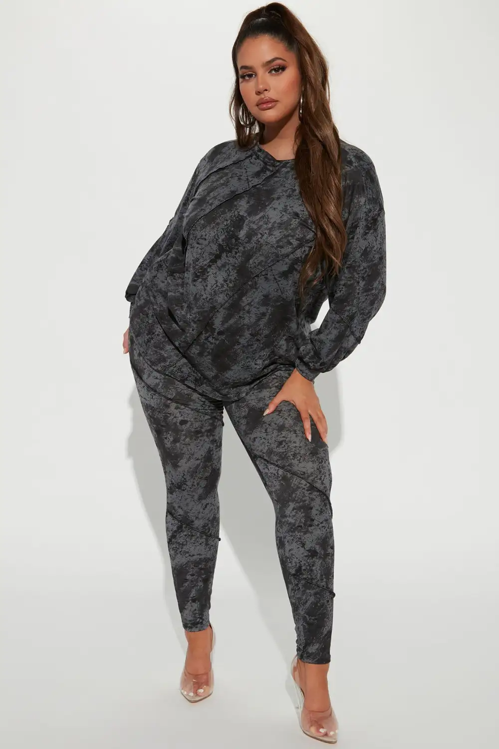 Here With Chelsea Legging Set - Black