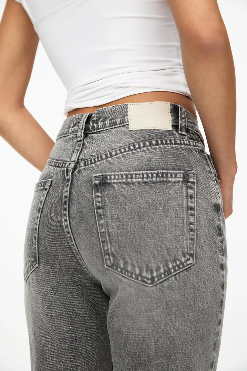 Jeans mom tiro alto