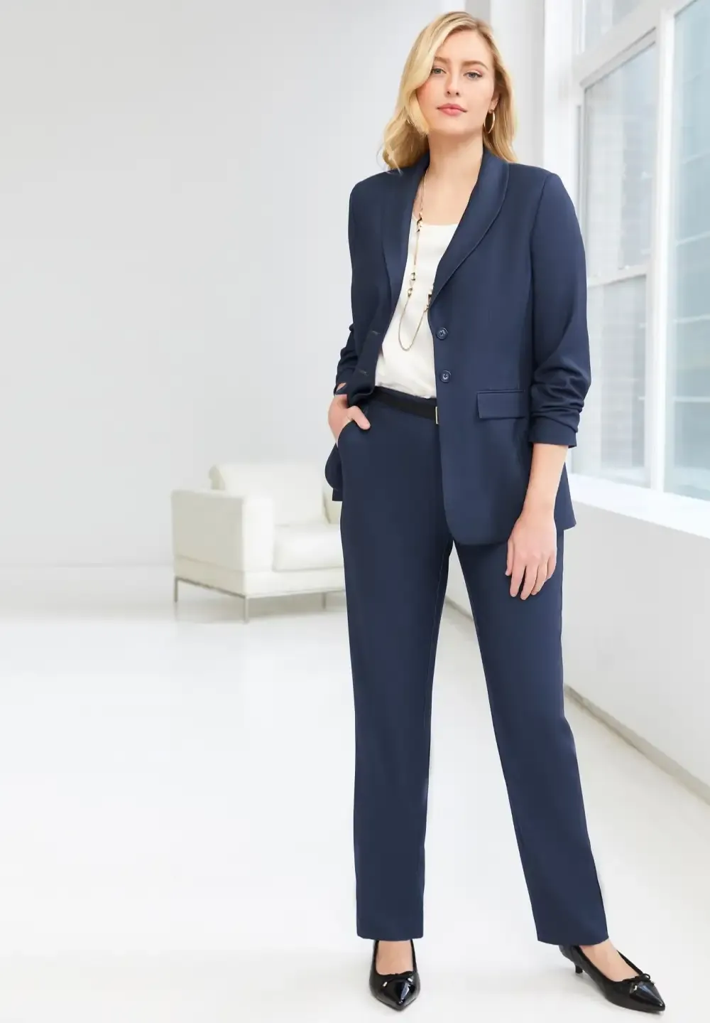 2-Piece Stretch Crepe Single-Breasted Pantsuit