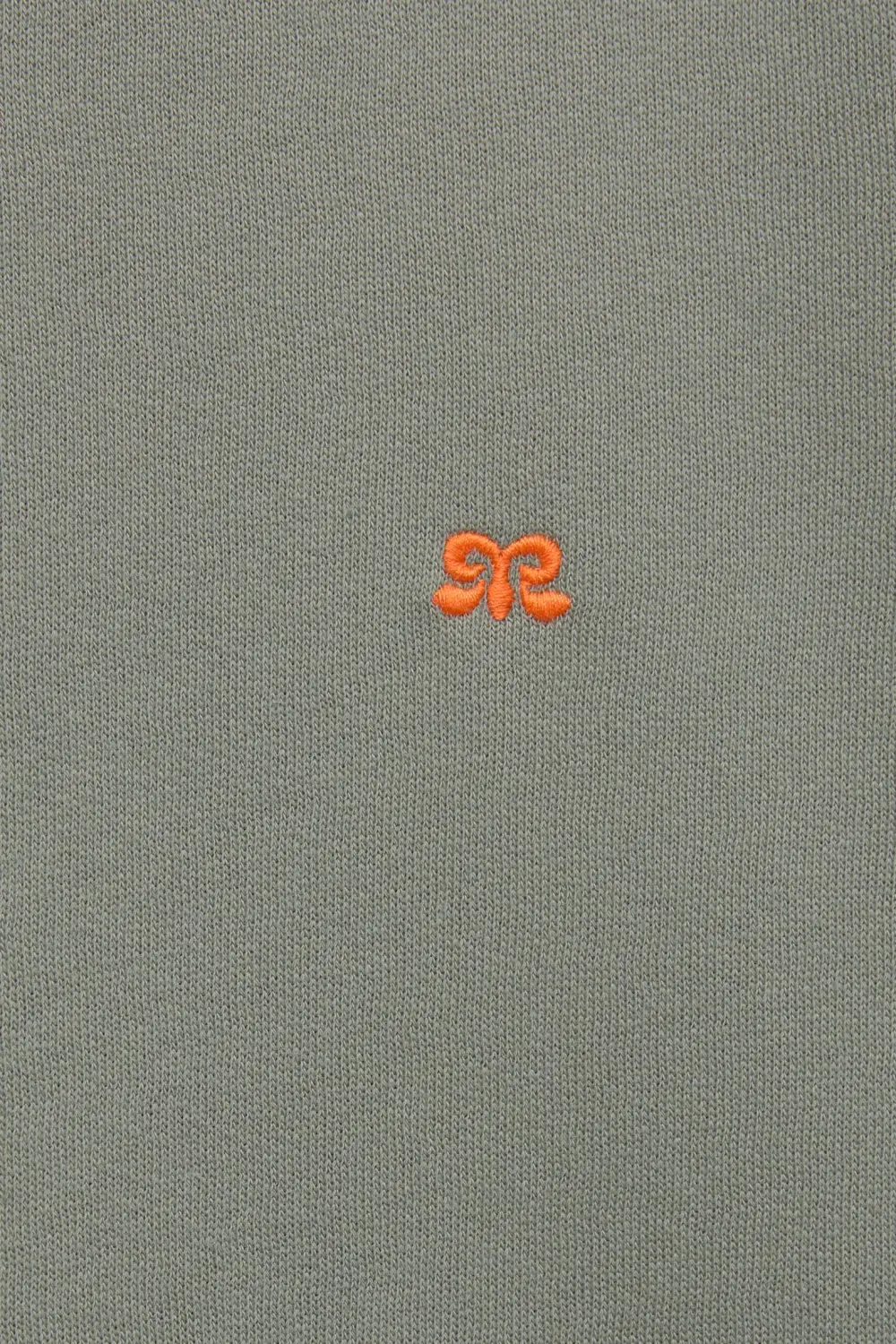 Sudadera capucha logo bordado