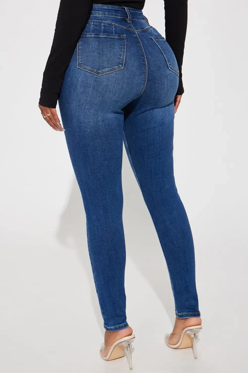 Lia Super Soft Ripped Booty Lifter Skinny Jeans - Medium Wash