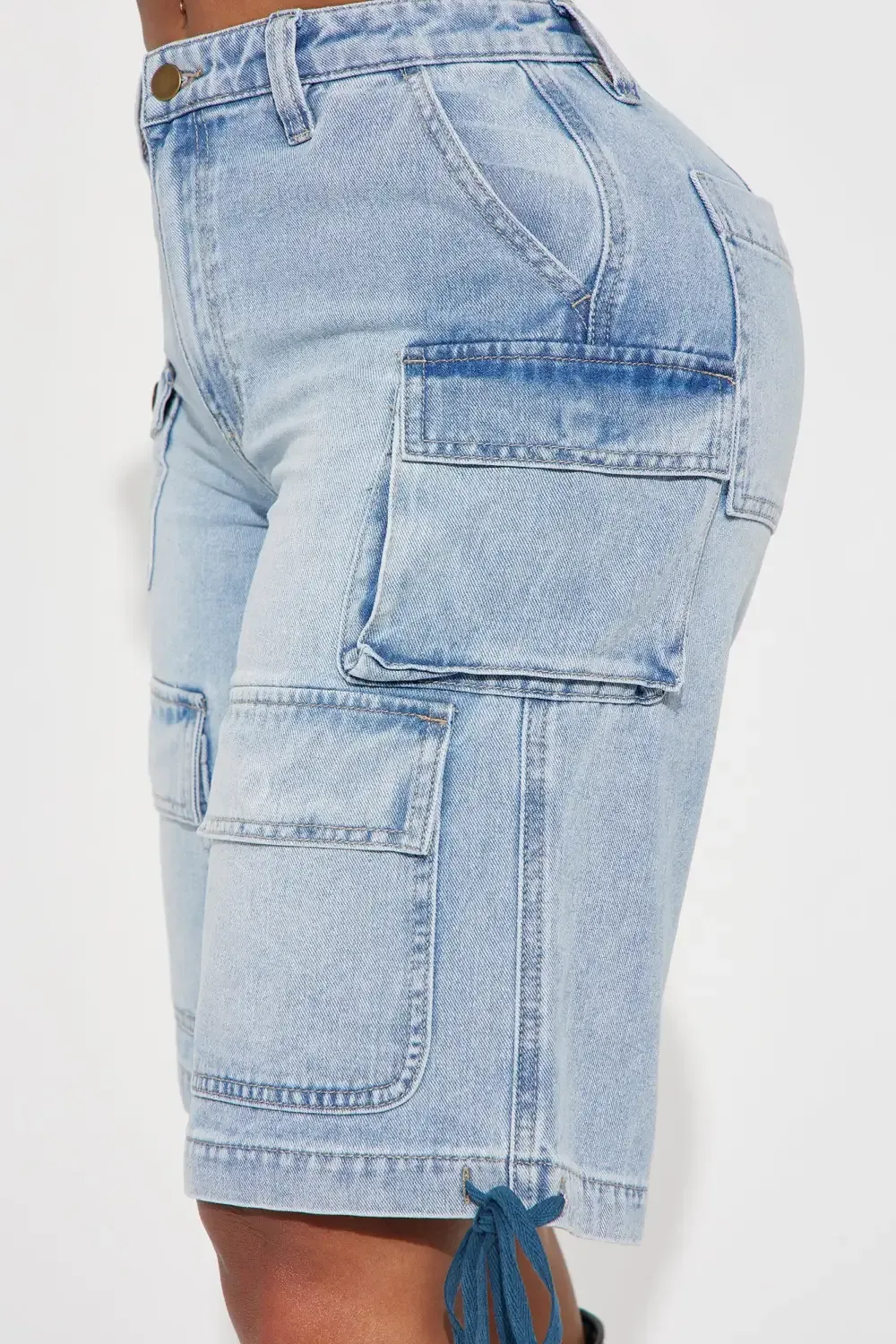 Kent Cargo Denim Shorts - Medium Wash