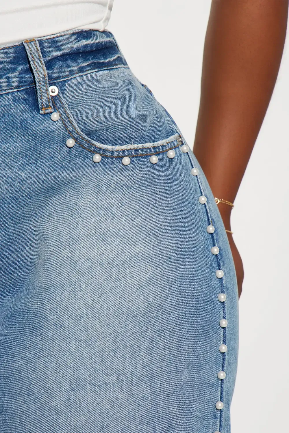 Clutching My Pearls Baggy Wide Leg Jeans - Medium Wash