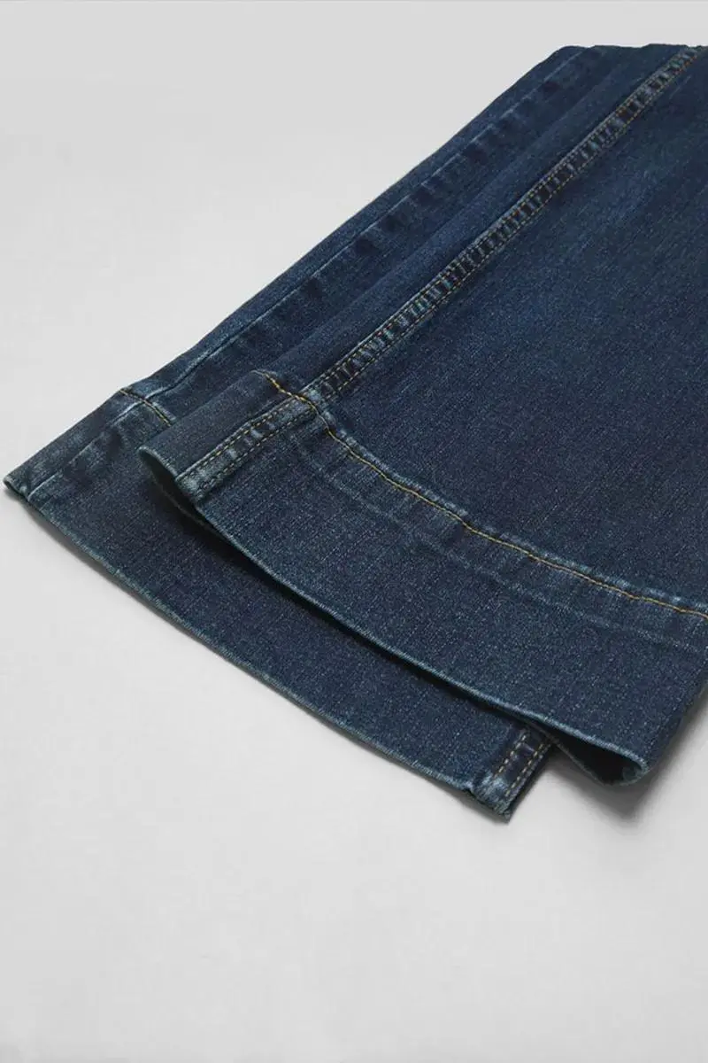 Wash Embroidery Pocket Back Flap Pocket Mid Rise Bootcut Jeans