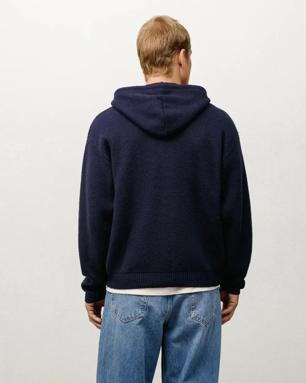 HOODED ZIP SWEATER
