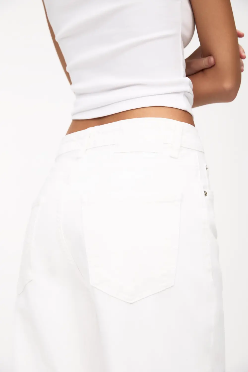 Jeans baggy blancos tiro medio