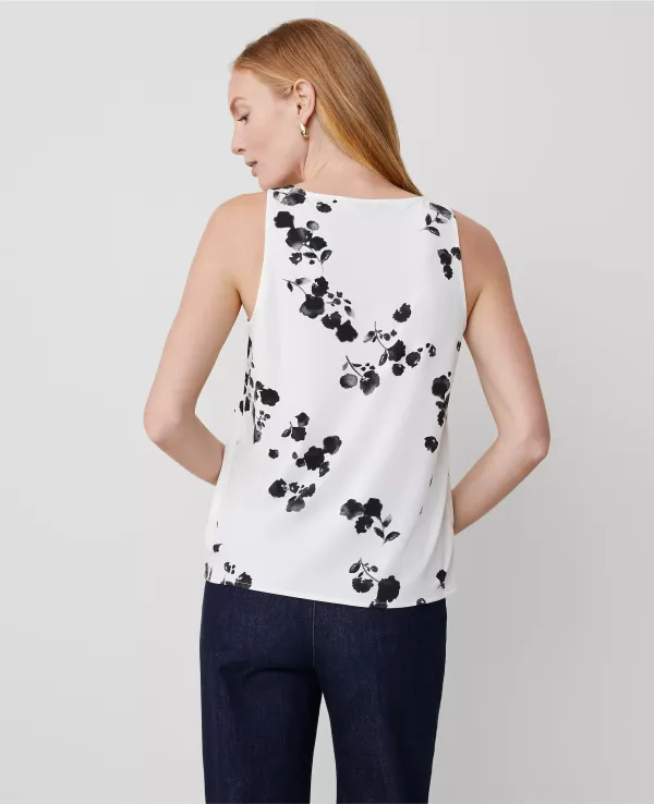 Floral Mixed Media V-Neck Tank Top