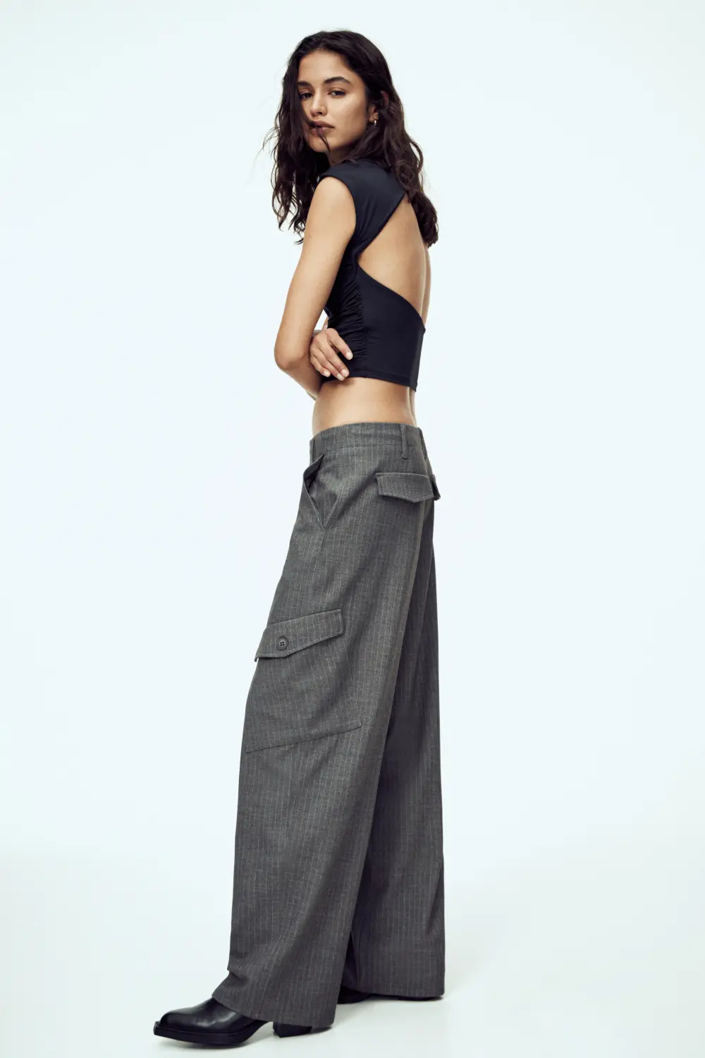 Polyamide cut-out top
