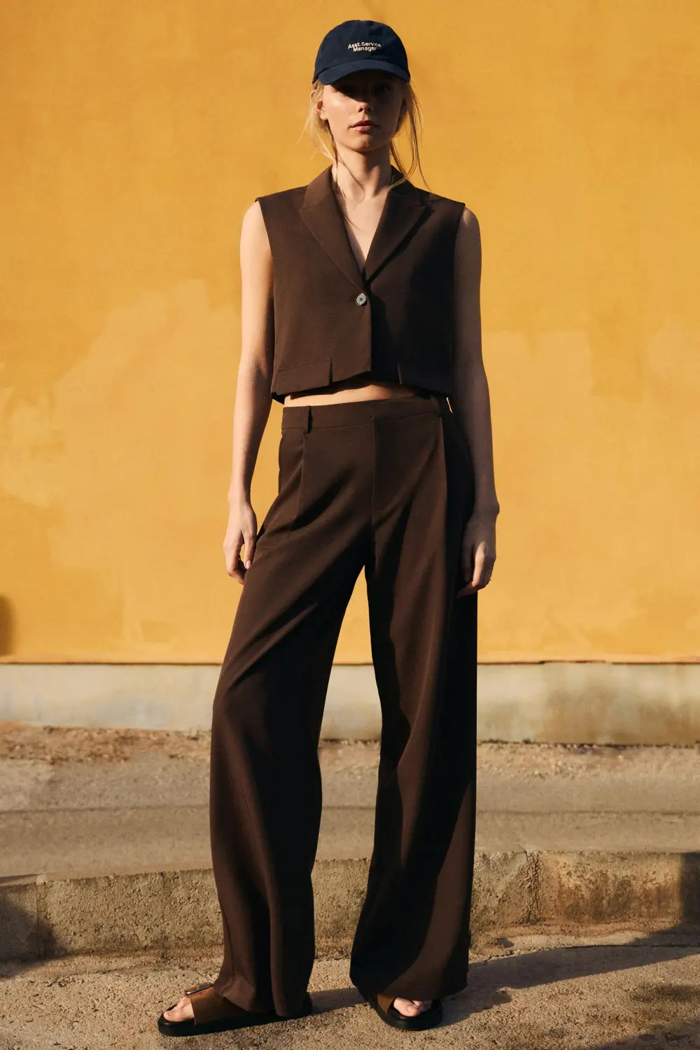 Cropped suit vest