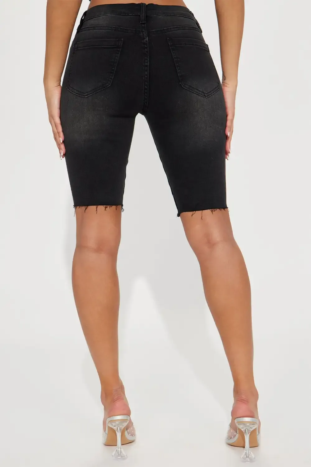 On The Daily Stretch Denim Bermuda Shorts - Black