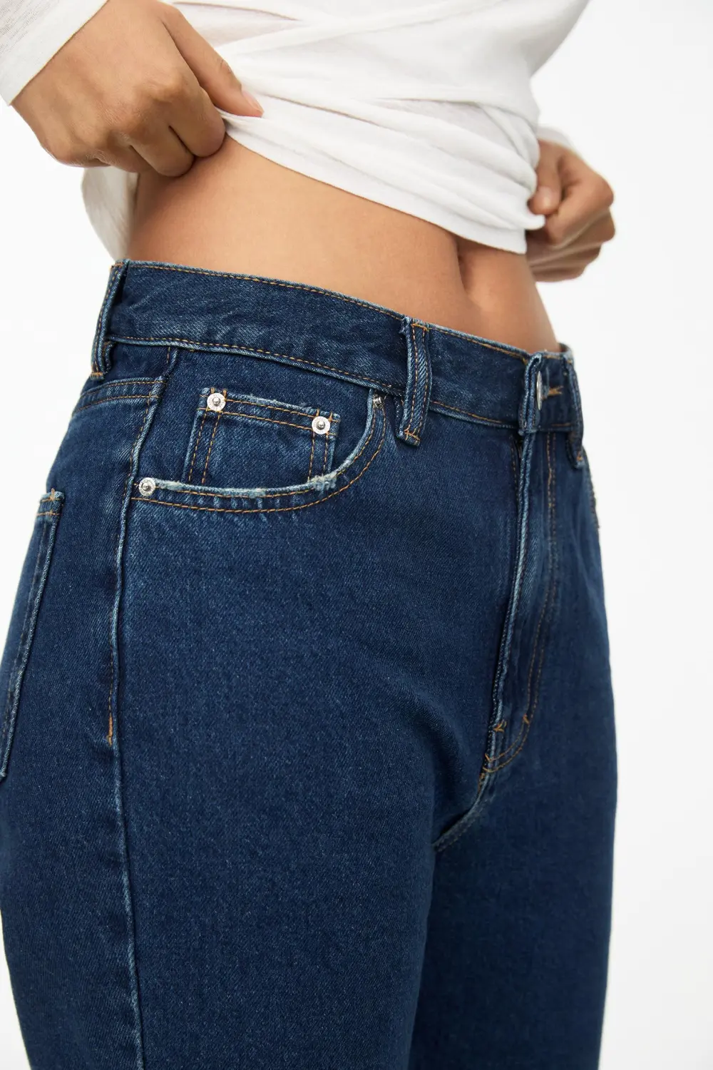Jeans mom tiro alto