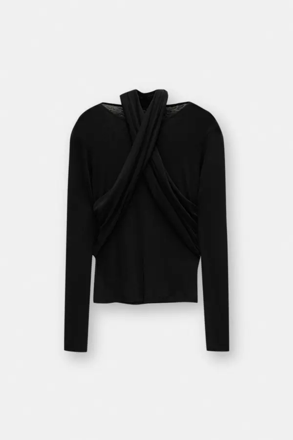 Crossover neckline T-shirt