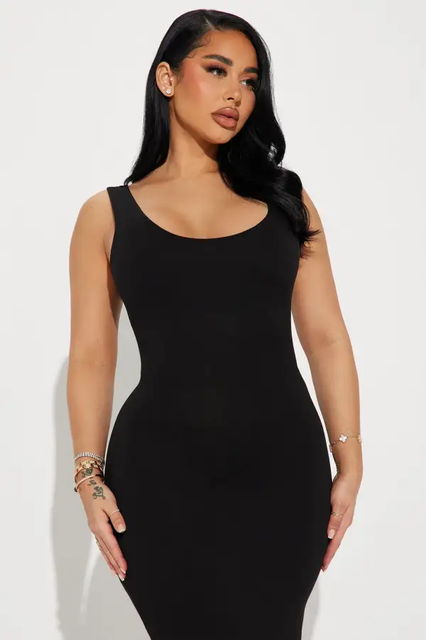 Double Scoop Midi Dress - Black