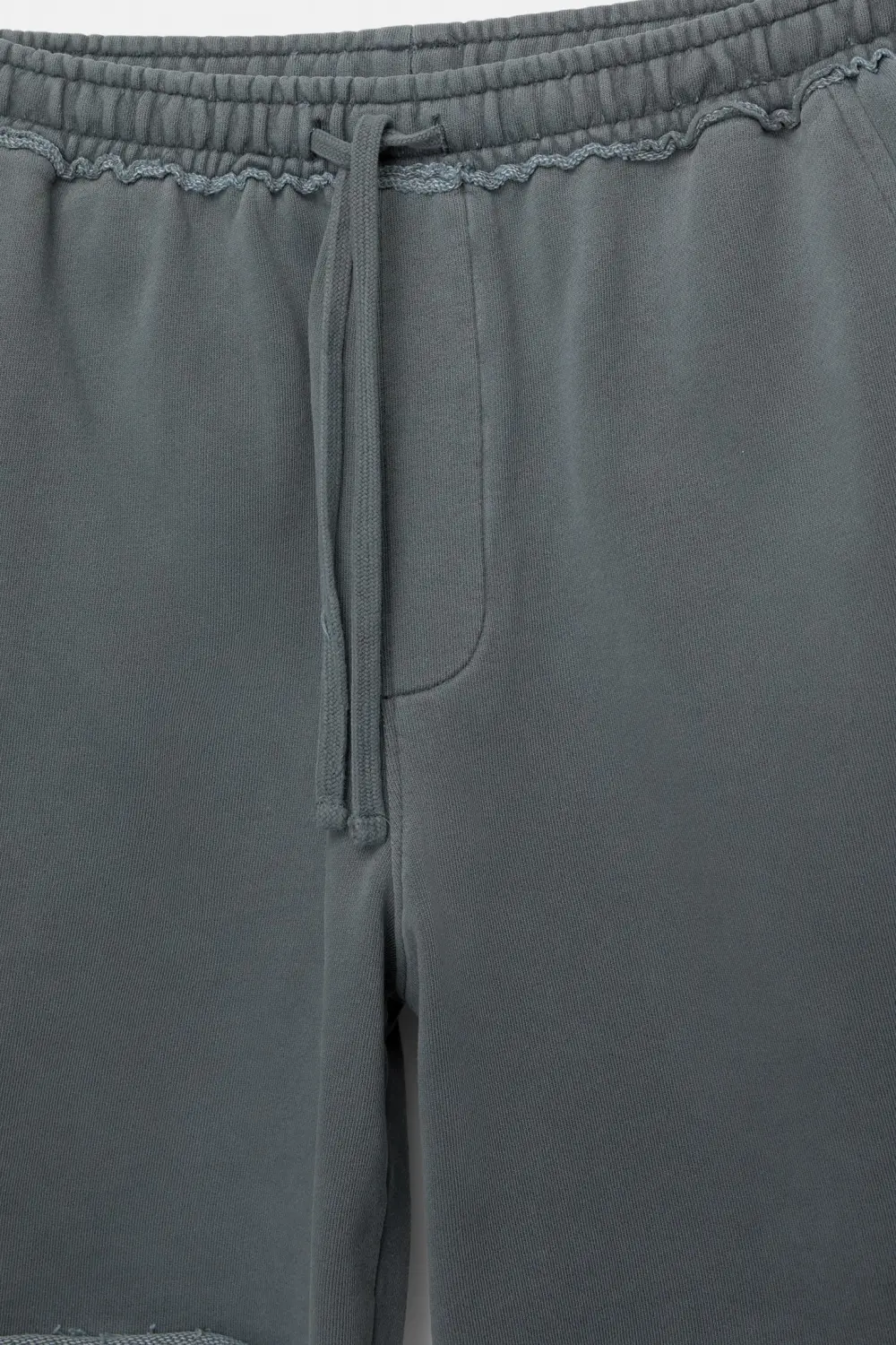 Bermuda short sweatpants