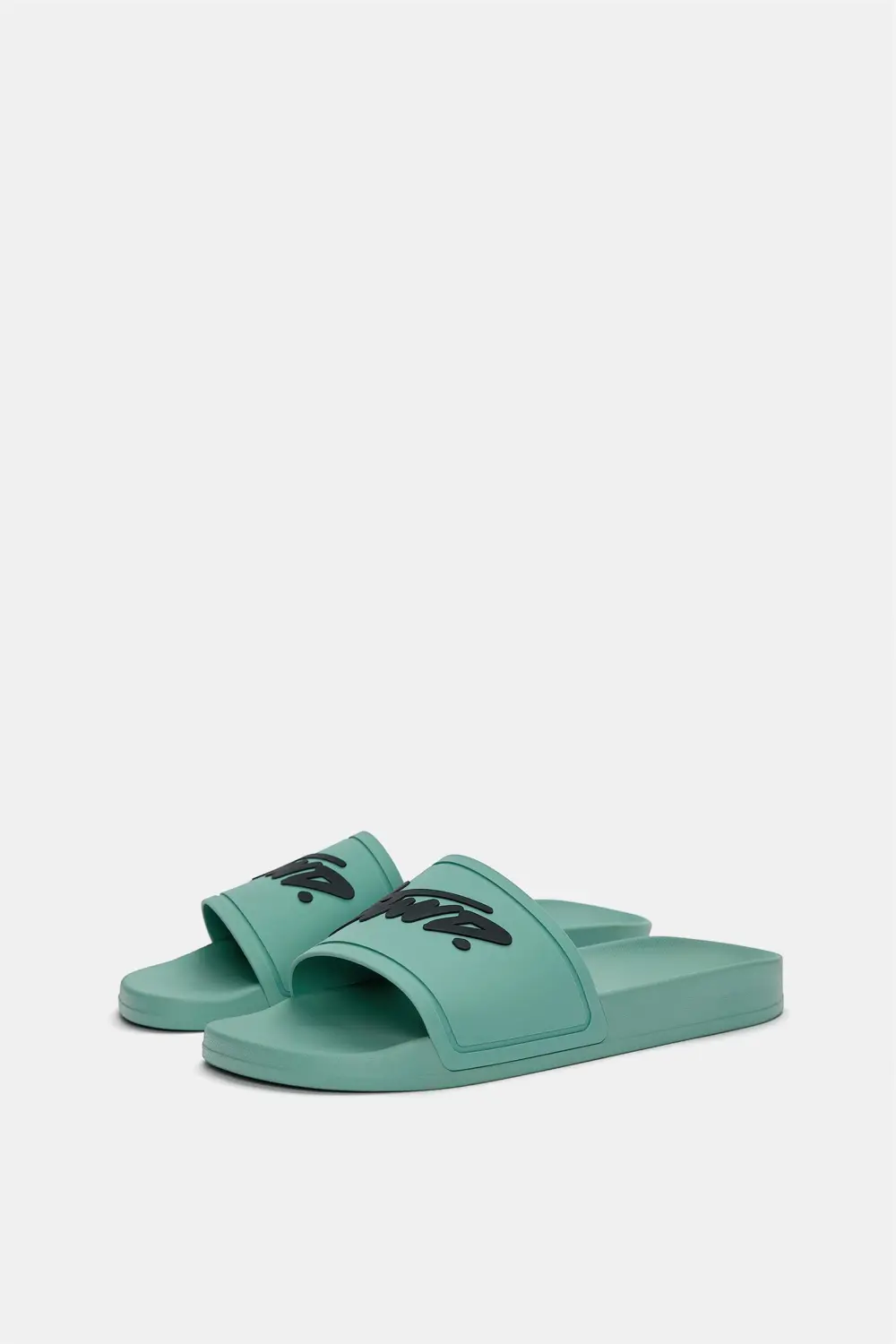 Rubberized STWD slider sandals